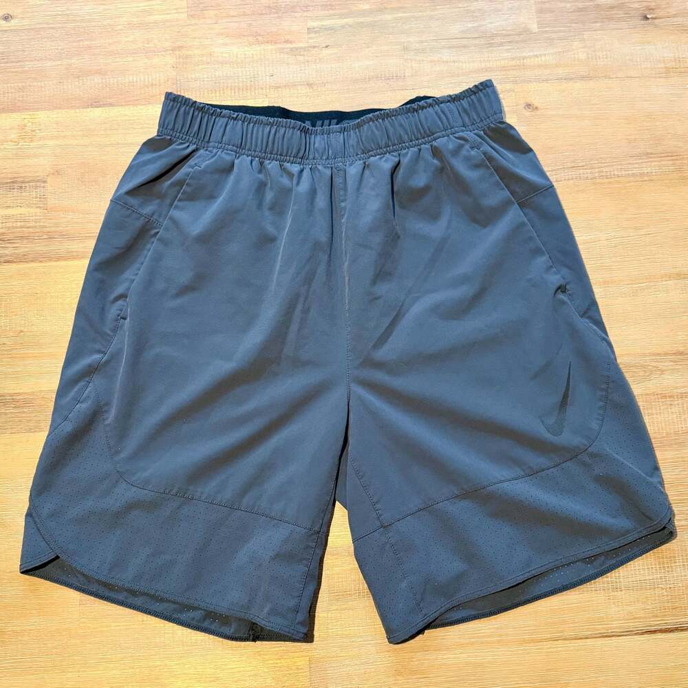 Nike Dri-Fit Training Fitness Athletic Shorts Size M Gray